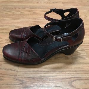 Dansko Shoes